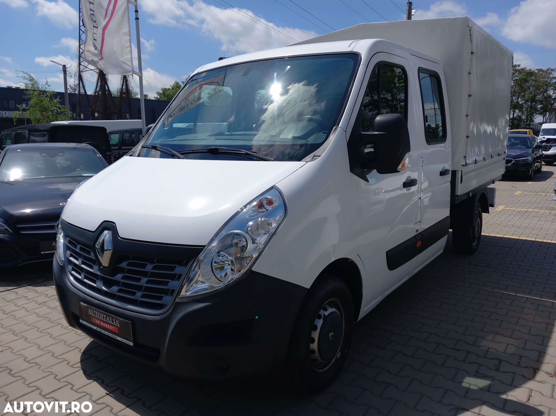 Renault Master - 1