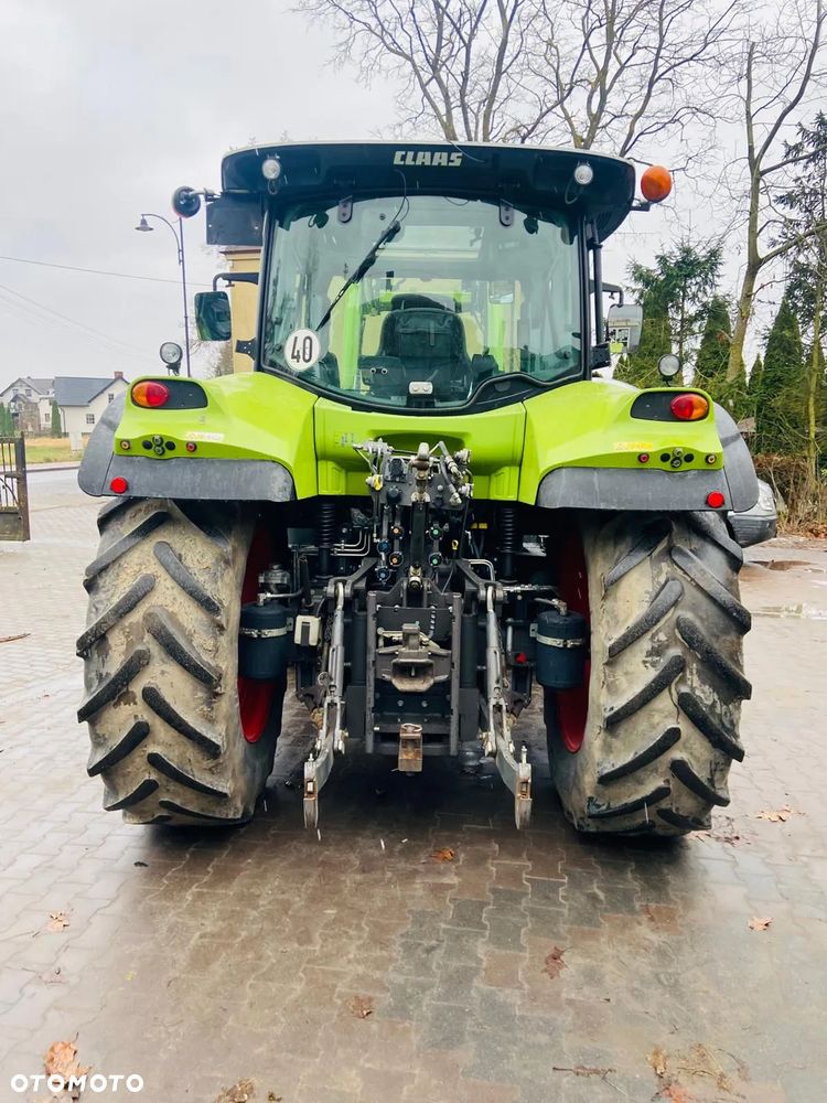 Claas Arion 620 - 9