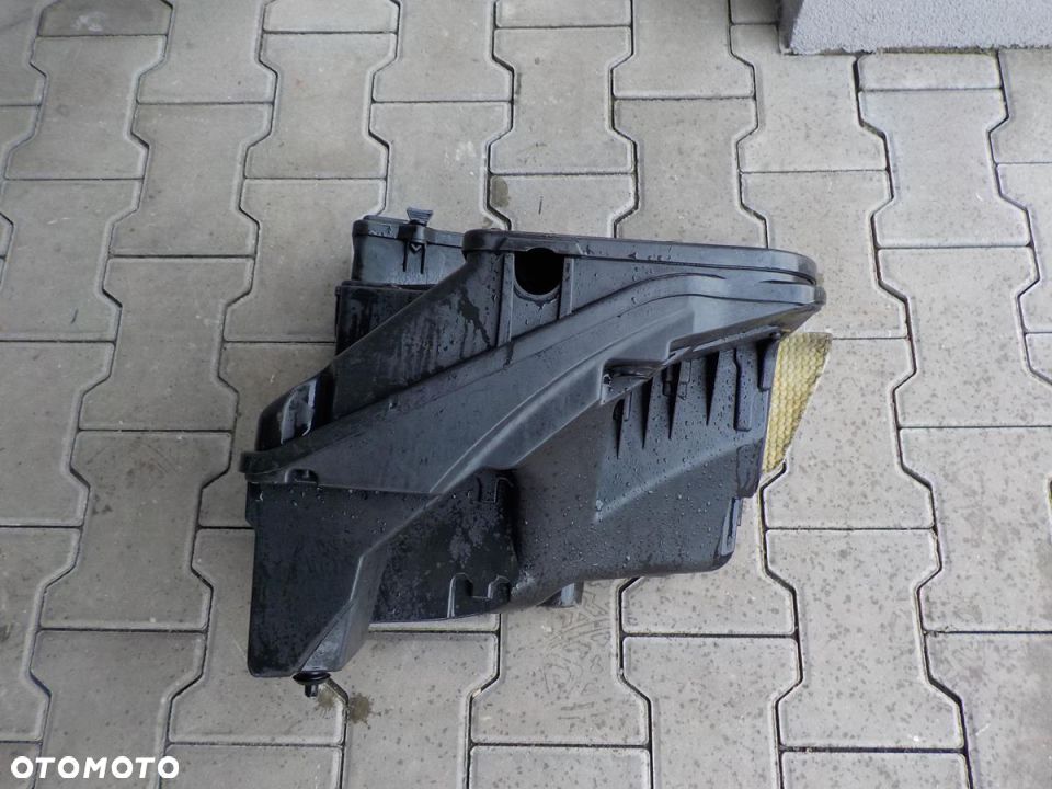 VW T5 03- PLASTIK OBUDOWA KOMPUTERA SKRZYNKA BEZPIECZNIKÓW - 3