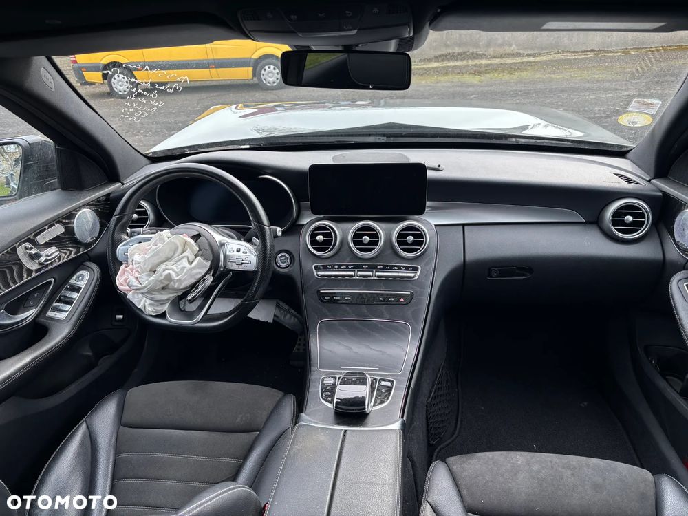 Mercedes-Benz Klasa C 220 d 9G-TRONIC AMG Line - 9