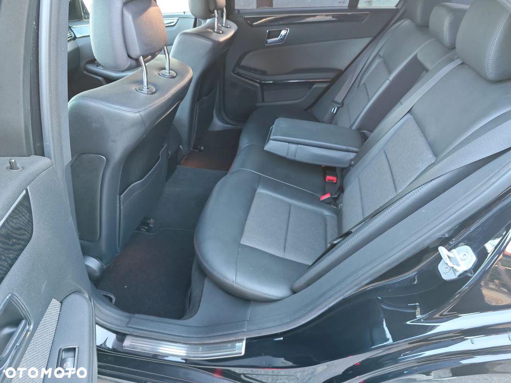 Mercedes-Benz Klasa E 200 CDI DPF BlueEFFICIENCY Automatik Avantgarde - 30