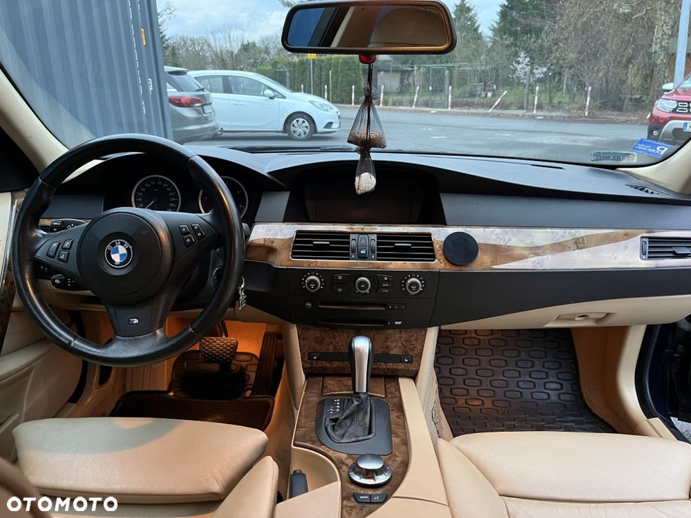 BMW Seria 5 ver-530d - 16