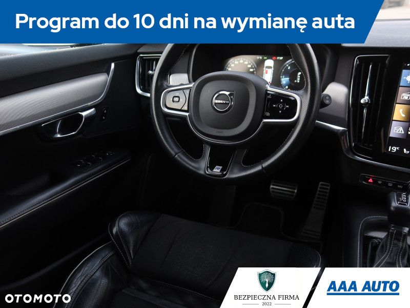 Volvo V90 - 8