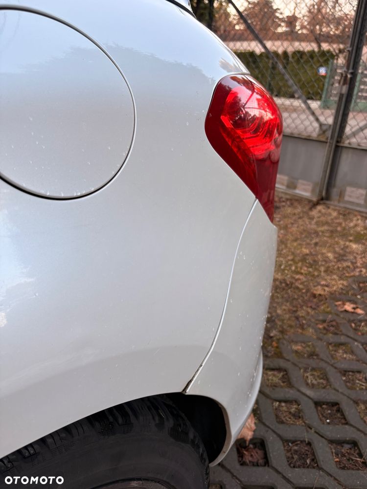 Citroën DS5 2.0 HDi Hybrid4 SoChic MCP - 17