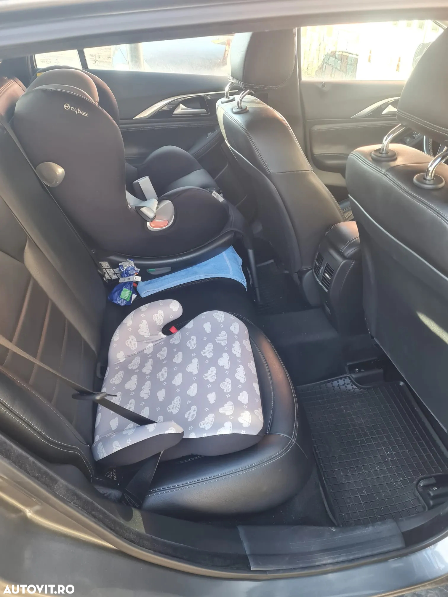 Infiniti Q30 1.6t DCT Luxe - 8