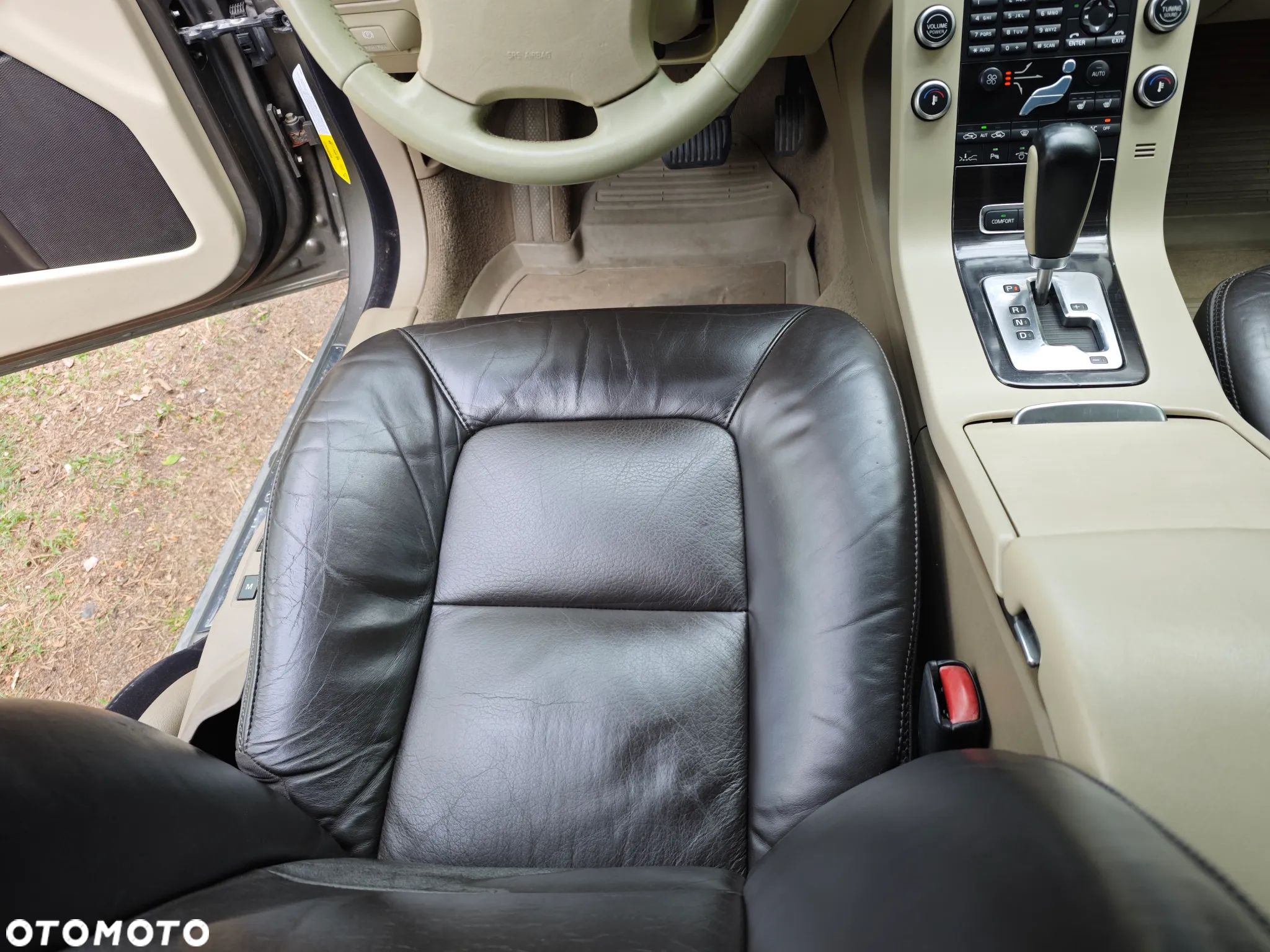 Volvo XC 70 - 9