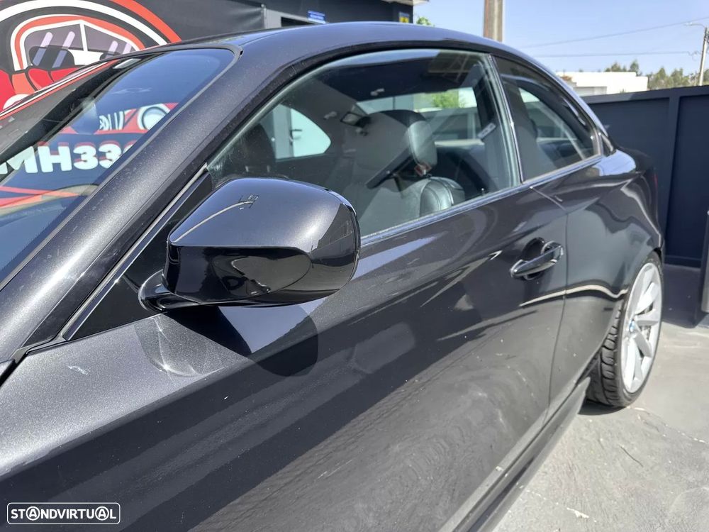 BMW 120 d Limited Edition Lifestyle c/ M Sport Pack - 13