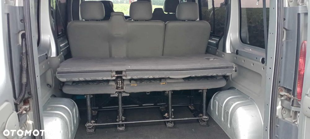 Opel Vivaro - 6