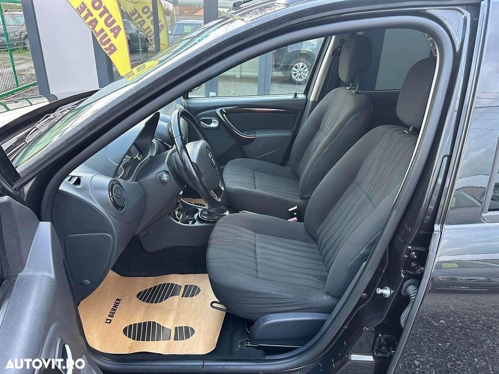 Dacia Duster dCi 110 FAP 4x4 Prestige - 9
