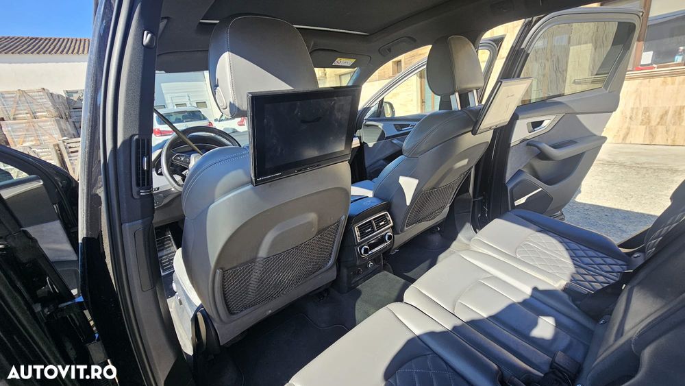 Audi Q7 - 2