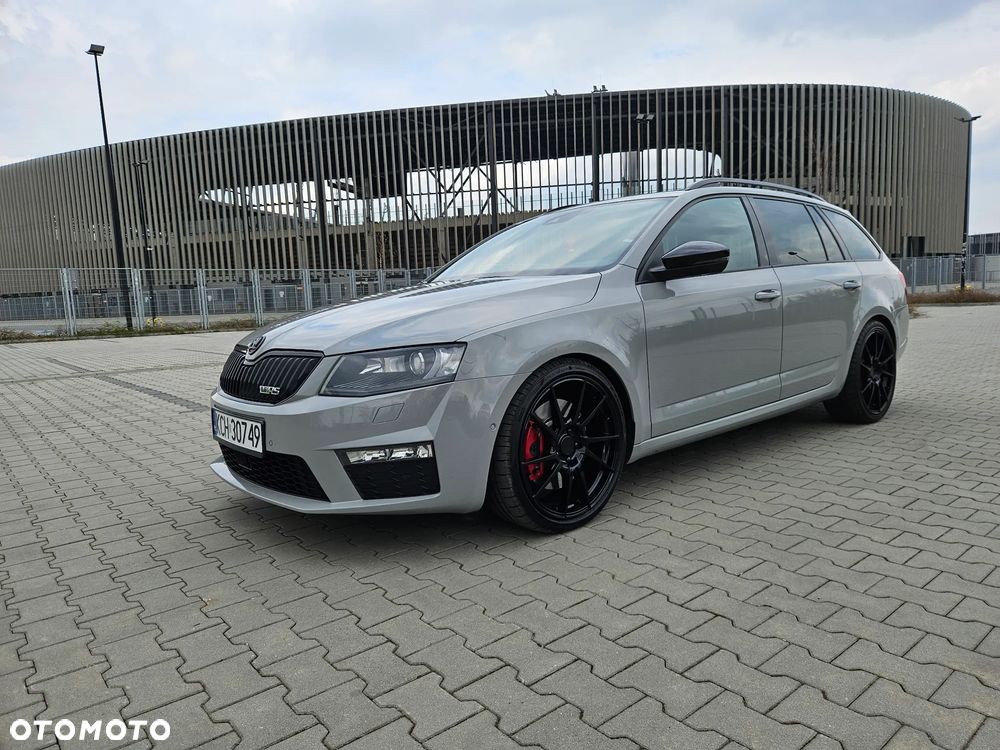 Skoda Octavia 2.0 TDI RS - 11