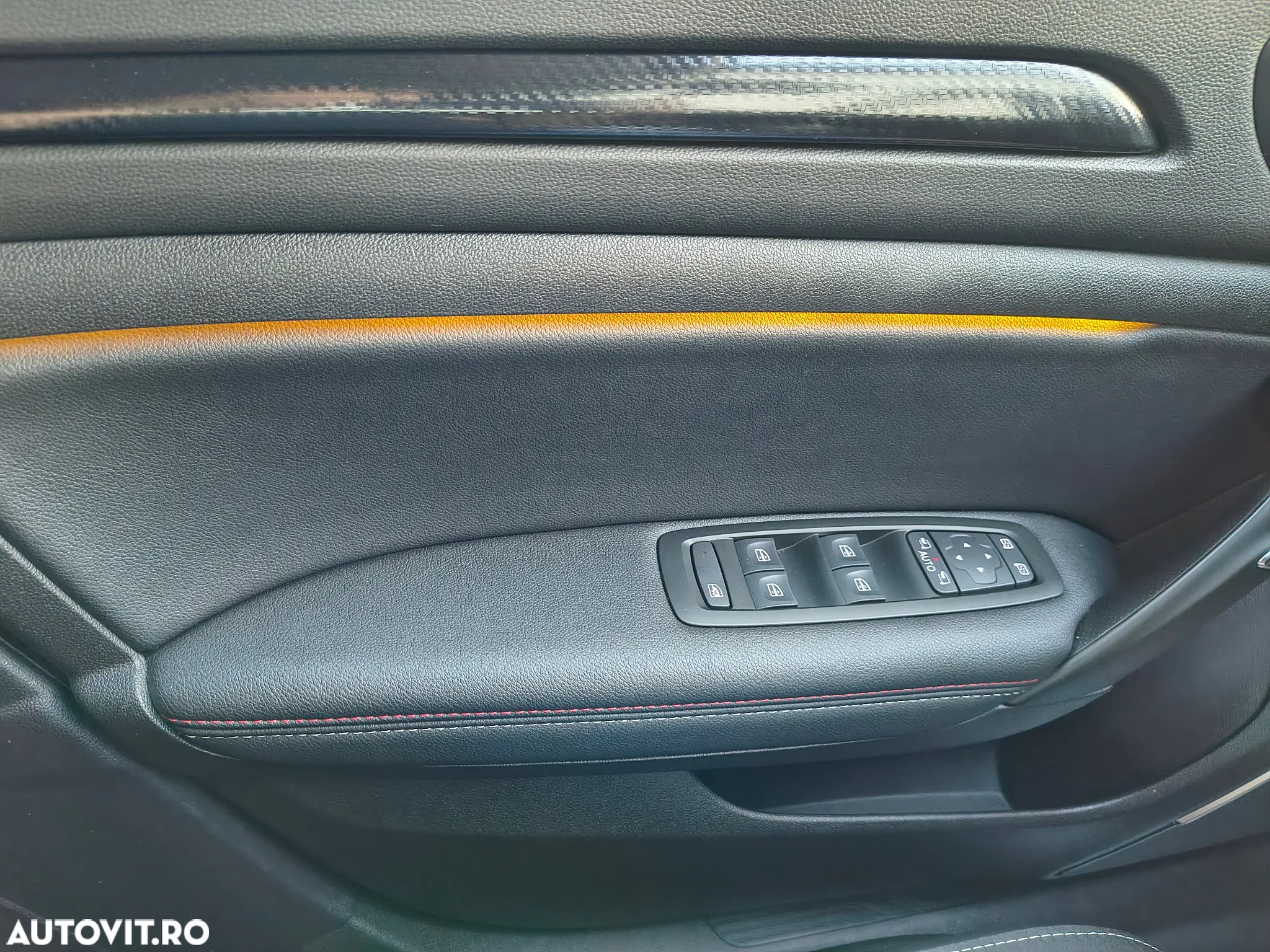 Renault Megane Grandtour E-TECH Plug-in 160 R.S. LINE - 21