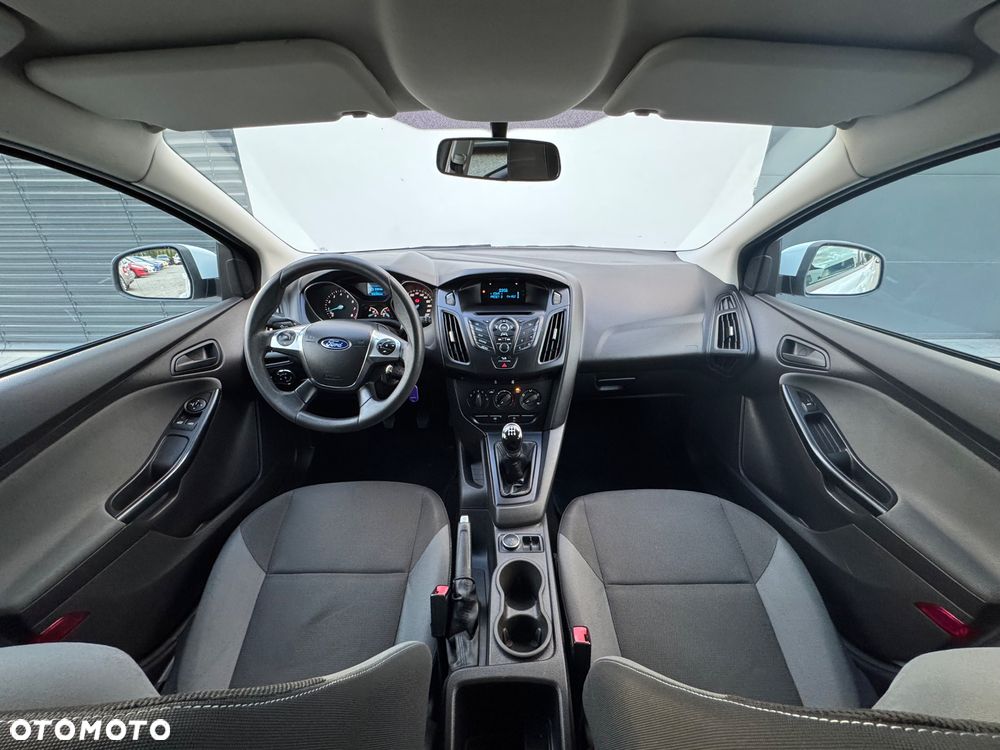 Ford Focus 1.0 EcoBoost Ambiente - 7