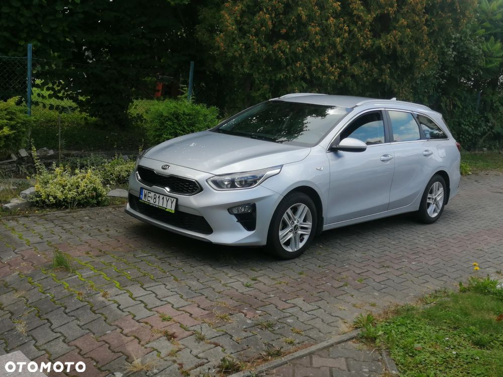 Kia Ceed 1.6 CRDi SCR L Business Line - 1