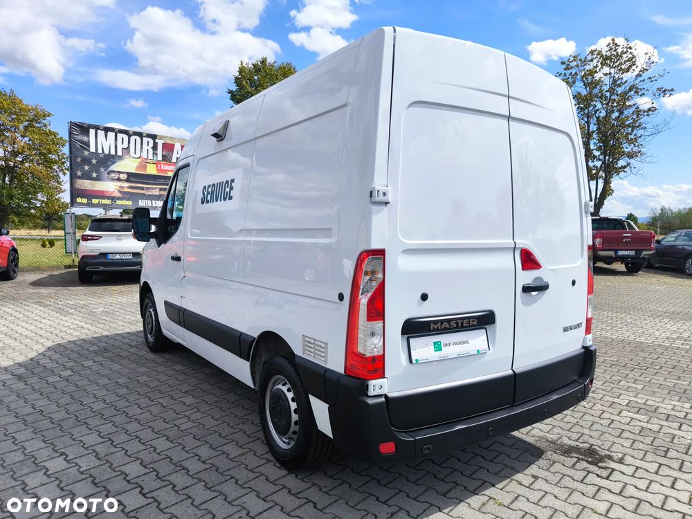 Renault Master - 3