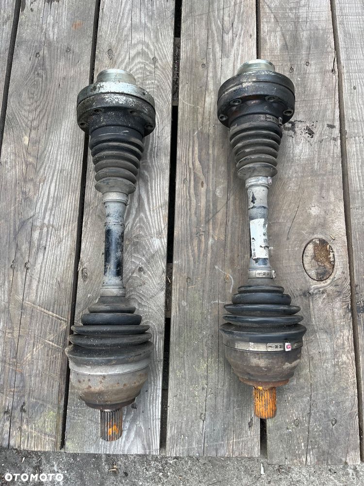 Polos Lewa Prawa Volkswagen Amarok