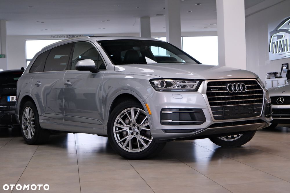 Audi Q7 - 2