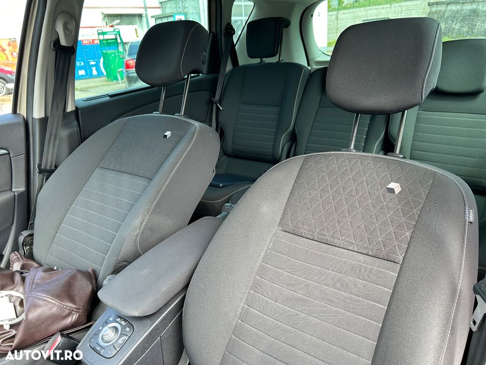 Renault Scenic ENERGY dCi 110 LIMITED - 9