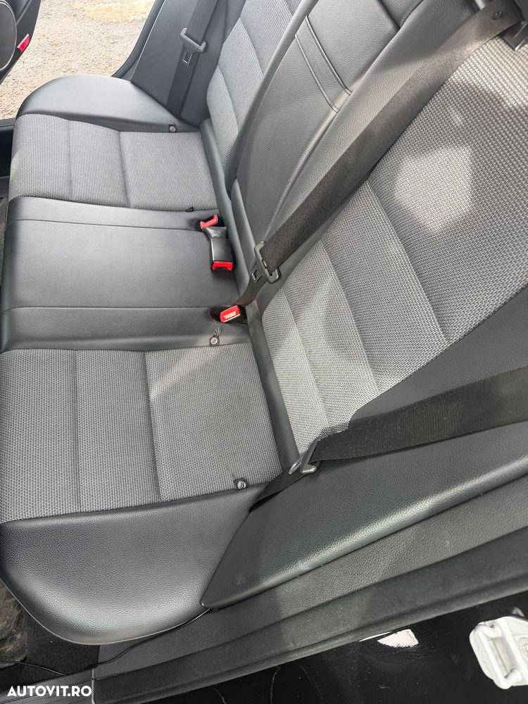 Mercedes-Benz C 220 CDI DPF BlueEFFICIENCY - 14