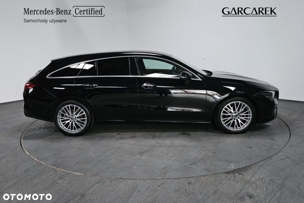 Mercedes-Benz CLA - 9