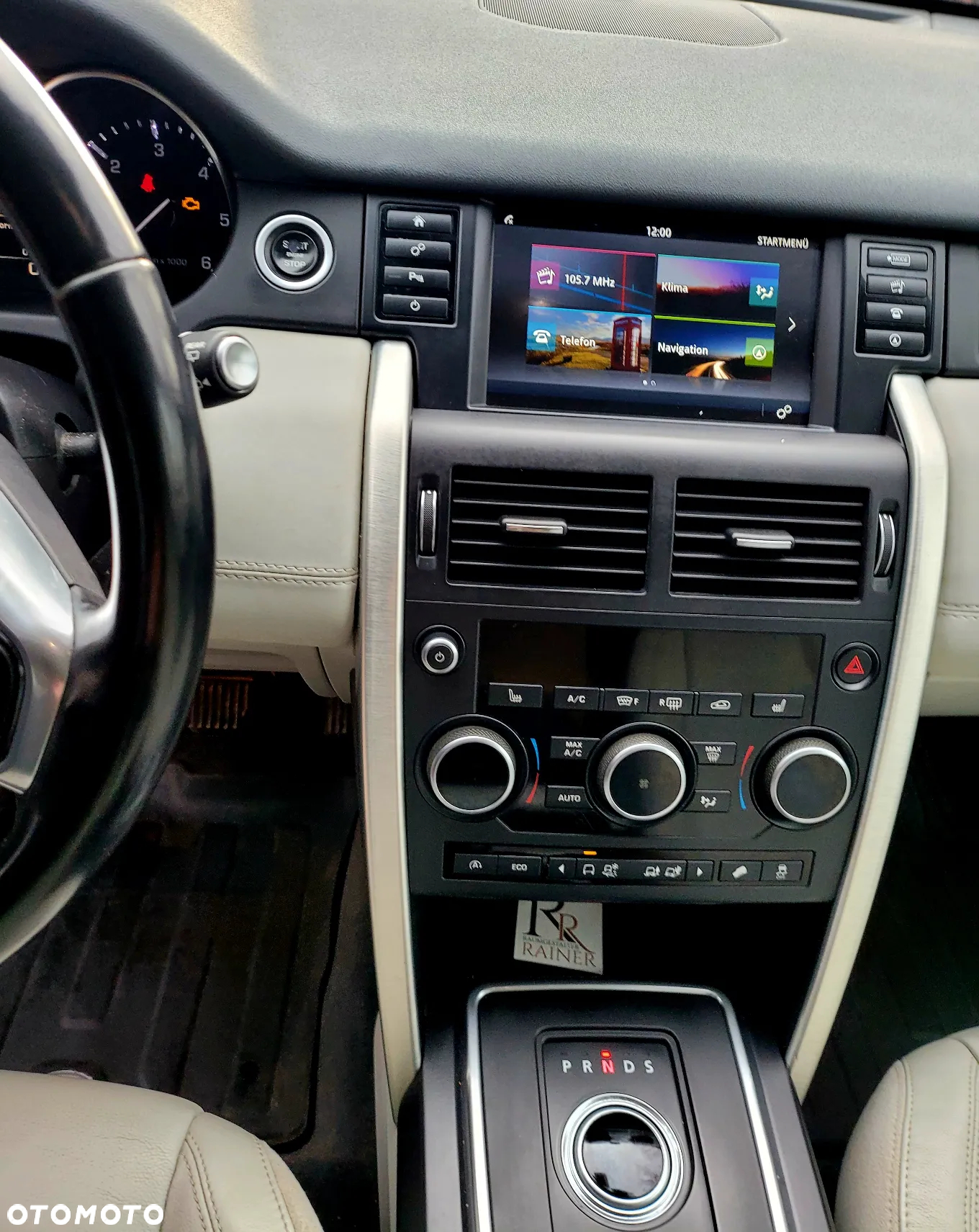 Land Rover Discovery Sport 2.0 TD4 SE - 12