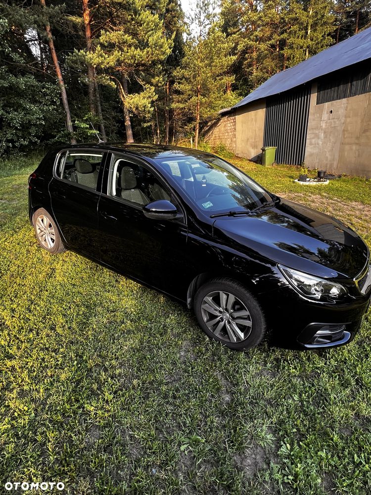 Peugeot 308 2018 photo 3
