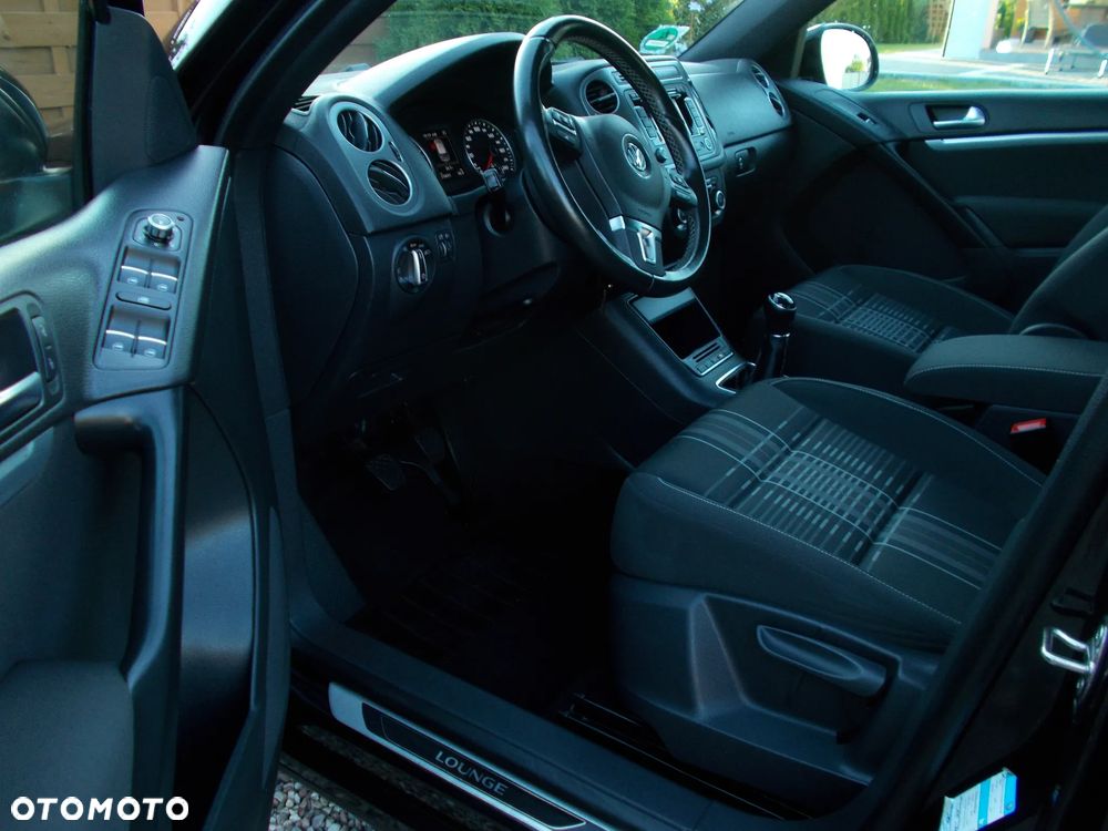 Volkswagen Tiguan 2.0 TDI R-Style - 5