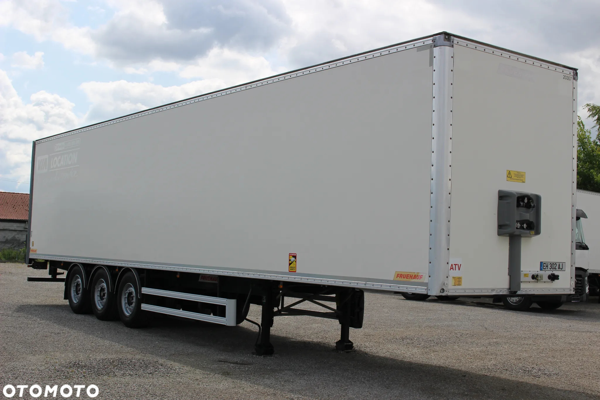 Fruehauf KONTENER /OŚ PODNOSZONA/Doppelstock/ OSIE SAF/ *SERWIS FR*/IDEALNY STAN / - 4