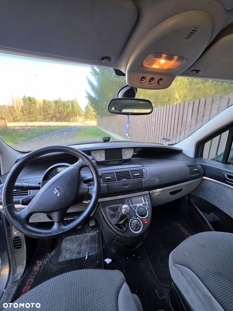 Peugeot 807 - 5