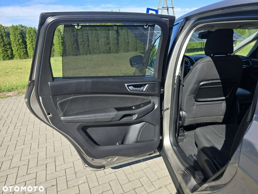 Ford S-Max - 18