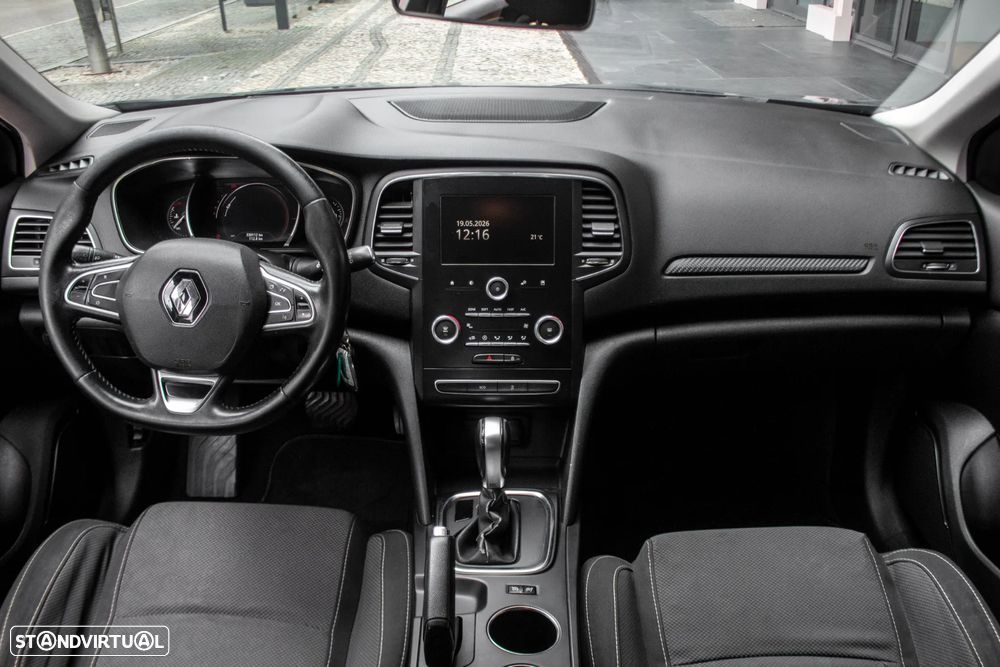 Renault Mégane Sport Tourer ENERGY dCi 110 EDC INTENS - 32