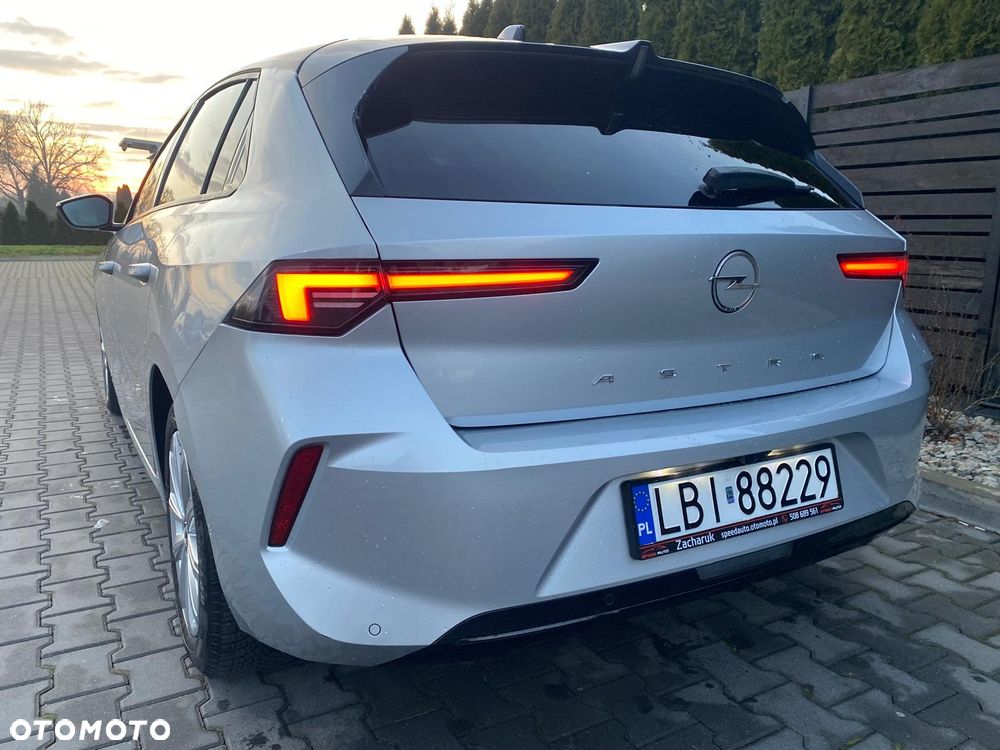 Opel Astra 1.2 Turbo Business Edition - 17