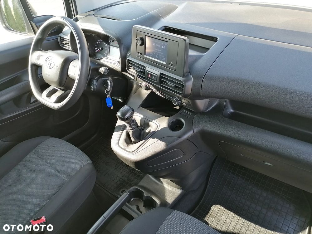 Toyota Proace City Verso 1.5 D-4D Business - 23