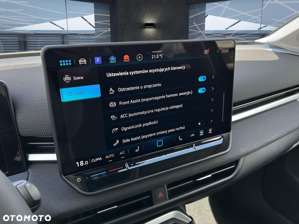 Volkswagen T-Roc 1.5 eTSI Life DSG - 22