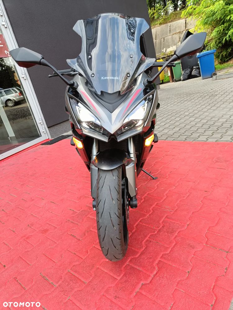 Kawasaki Ninja - 7
