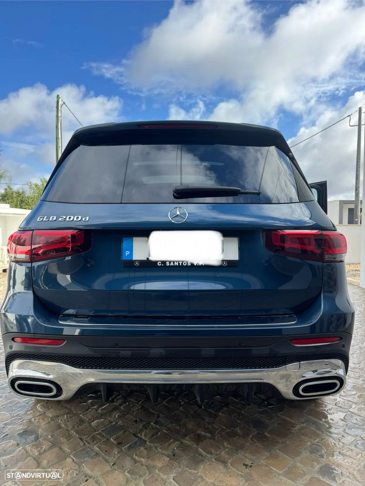 Mercedes-Benz GLB 200 d AMG Line - 10