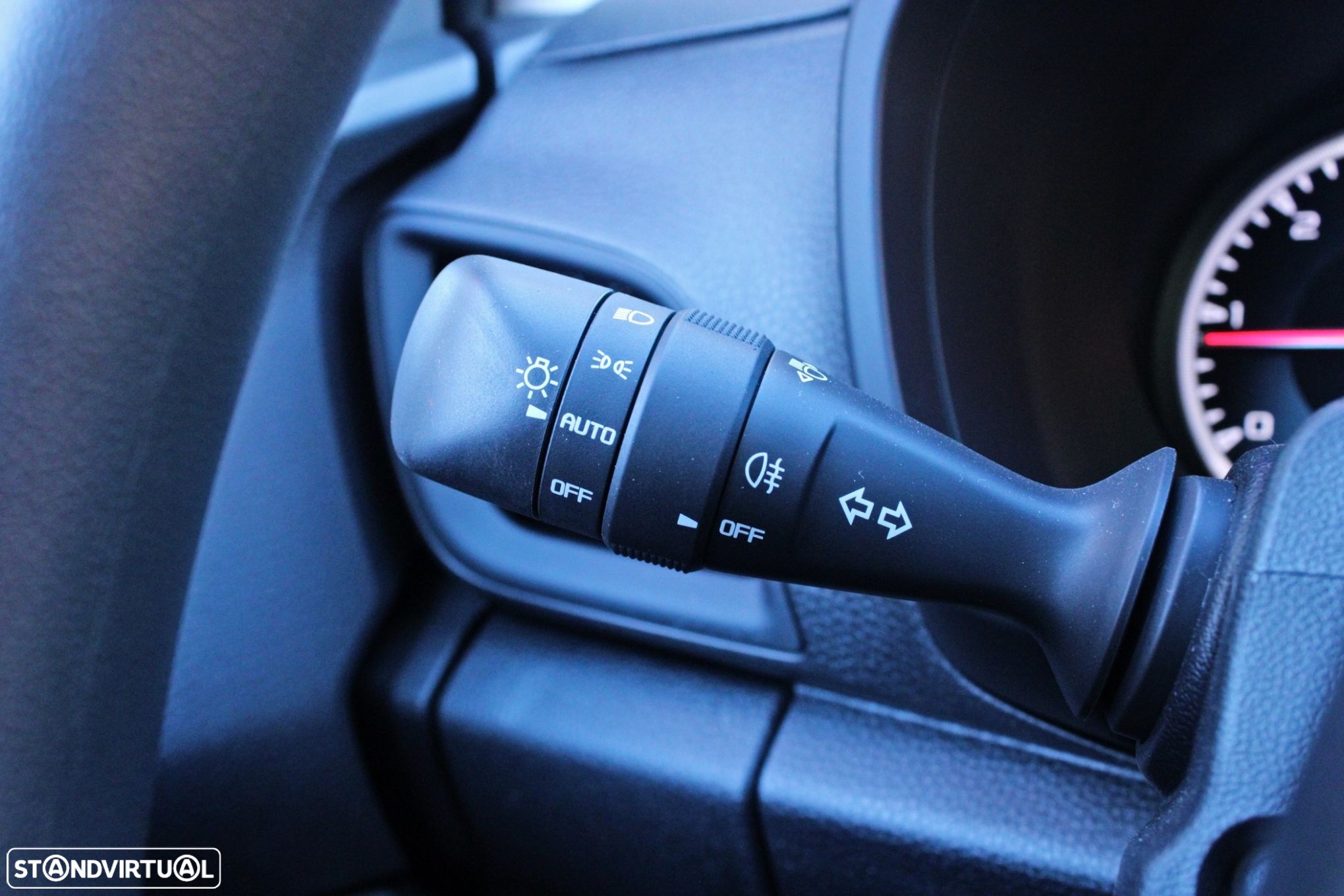 Isuzu D-Max 1.9 Ddi CD 4WD L CM - 8