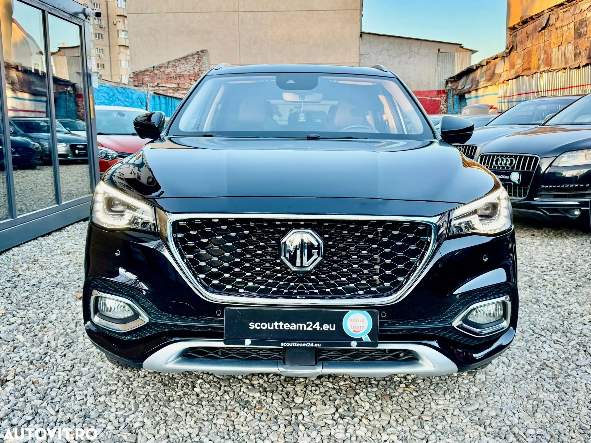MG EHS 1.5T-GDI PHEV Luxury - 3
