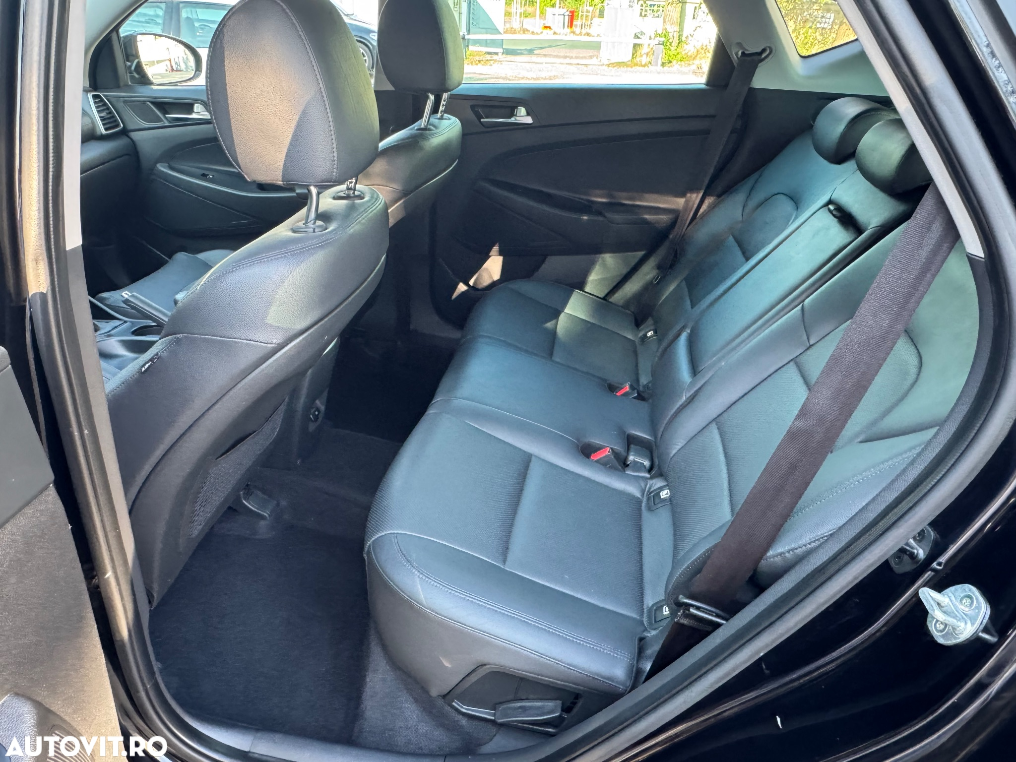 Hyundai Tucson 1.6 CRDi 4WD 7DCT Premium - 11