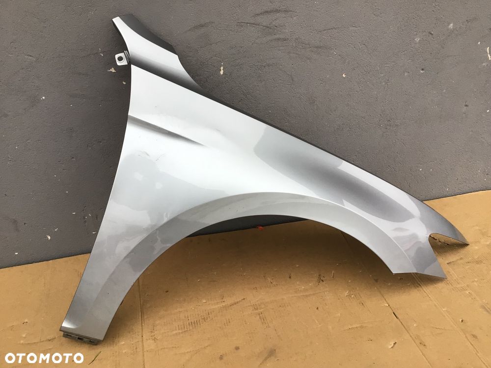 Błotnik przedni prawy VW Passat B8 3G0 - 4