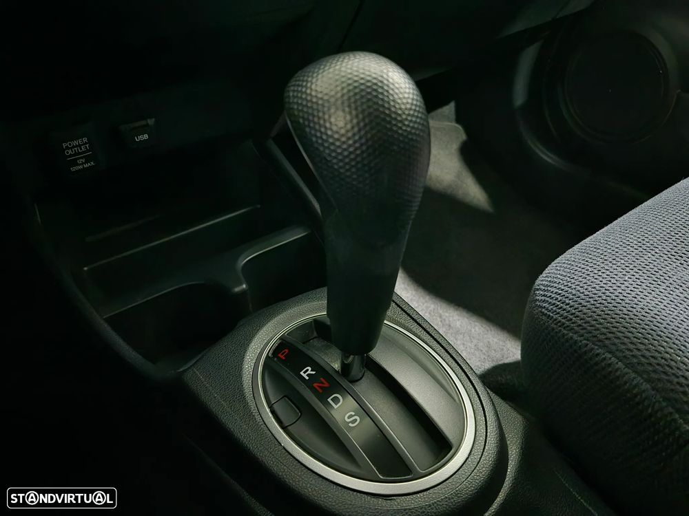 Honda Jazz 1.3 IMA i-VTEC Elegance - 19