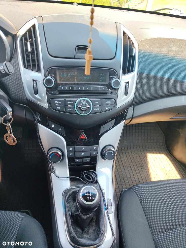 Chevrolet Cruze 1.4 T LT - 10