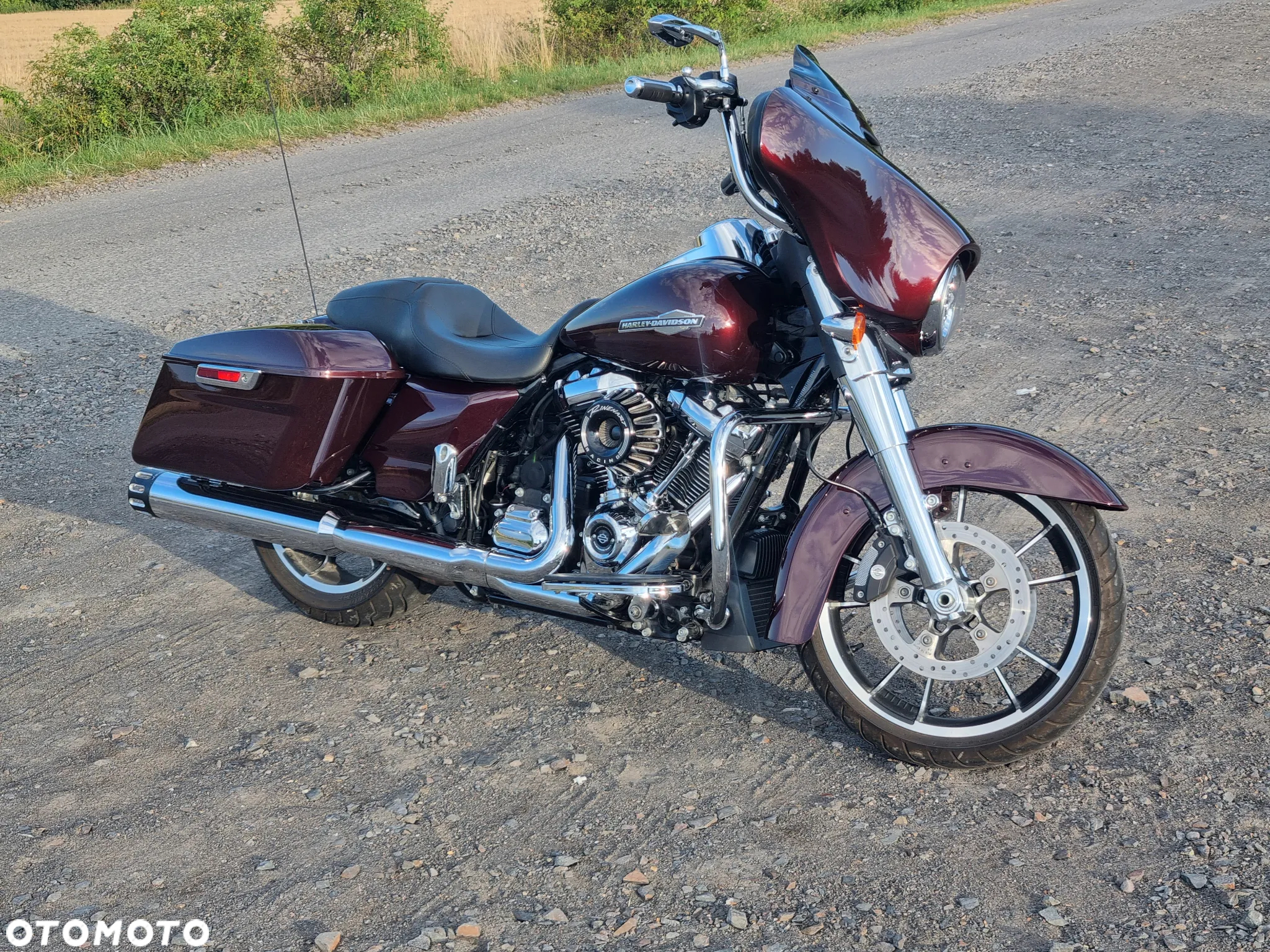 Harley-Davidson Touring Street Glide - 8