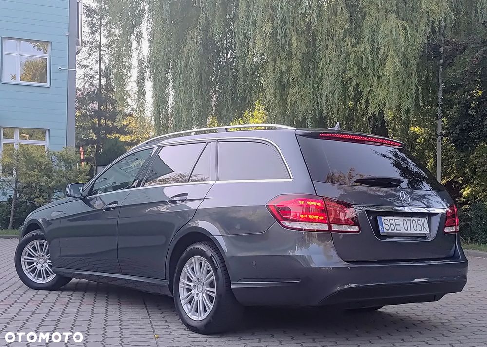 Mercedes-Benz Klasa E 200 Elegance - 5