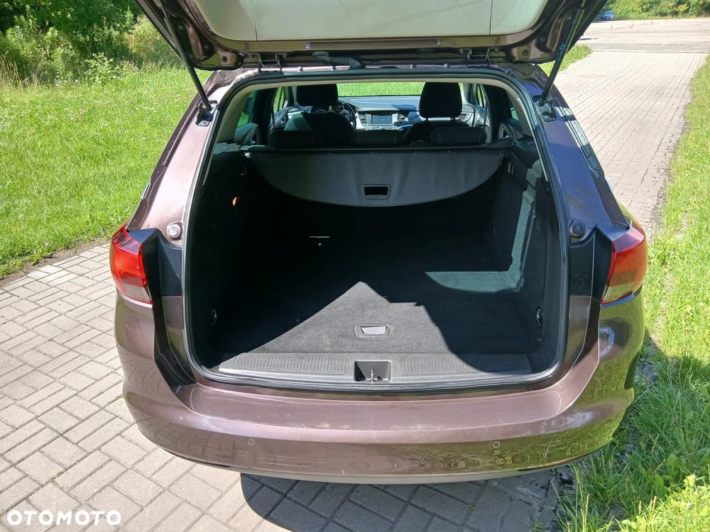 Opel Astra 1.6 CDTI DPF ecoFLEX TourerStart/Stop ENERGY - 6