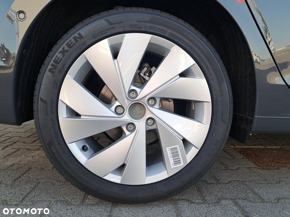 Volkswagen Golf Variant - 19