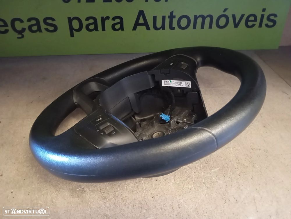 PEUGEOT 208 VOLANTE - V134 - 5