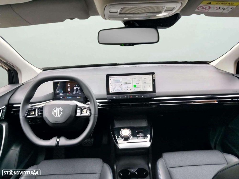 MG MG4 64 kWh Luxury - 11