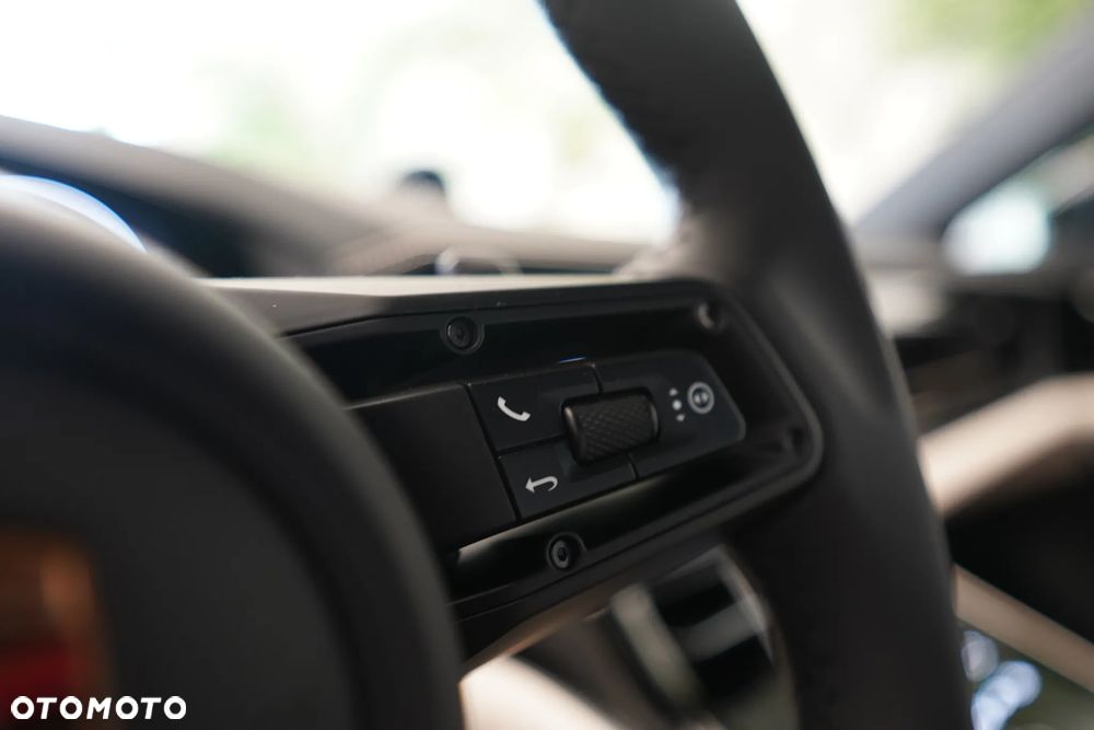 Porsche Panamera - 17