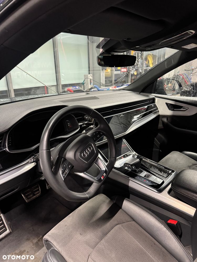 Audi Q8 50 TDI mHEV Quattro Tiptronic - 11